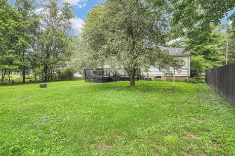 425 South Beech Street Arthur IL 61911