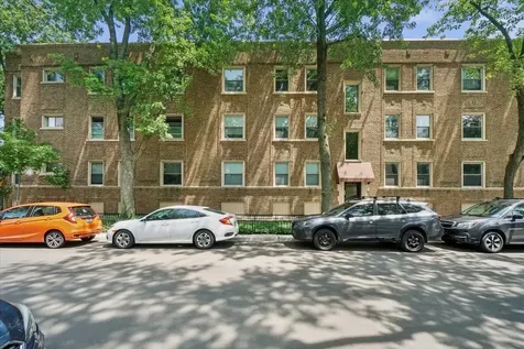 7025 North Wolcott Avenue Chicago IL 60626