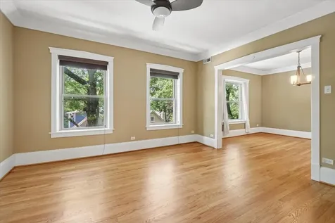 7025 North Wolcott Avenue Chicago IL 60626