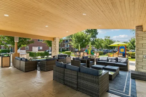 10111 Old Orchard Court Skokie IL 60076