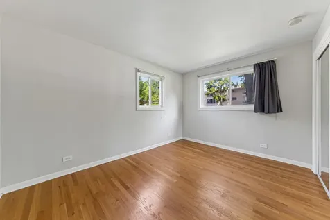 10111 Old Orchard Court Skokie IL 60076