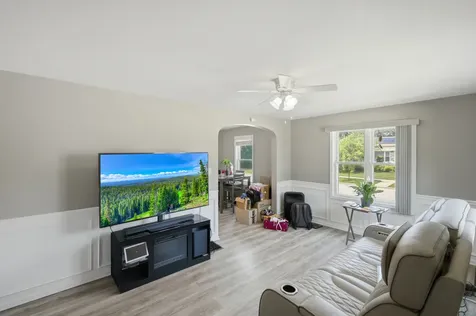 9300 South Francisco Avenue Evergreen Park IL 60805