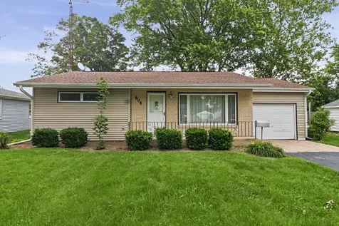 805 Garfield Street Harvard IL 60033