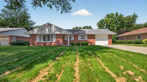 919 Vale Street Bloomington IL 61701