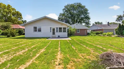 919 Vale Street Bloomington IL 61701
