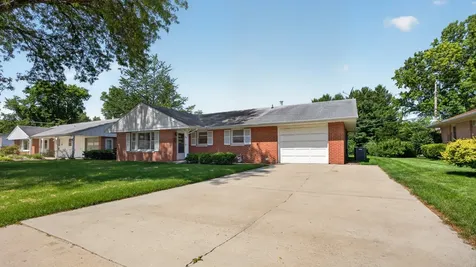 919 Vale Street Bloomington IL 61701