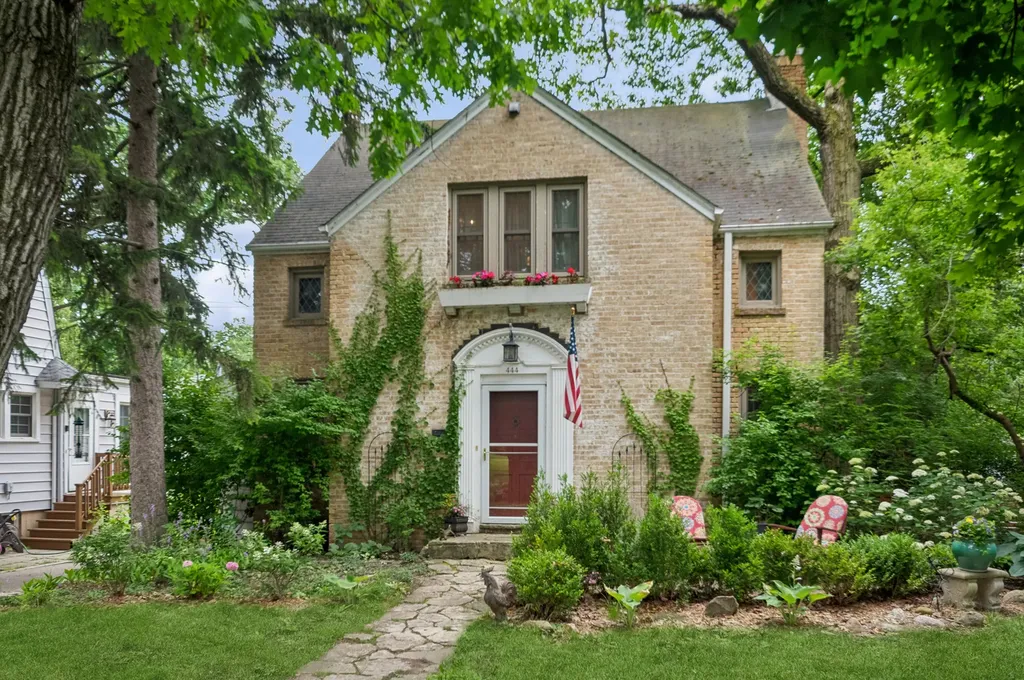 444 Oakdale Avenue Glencoe IL 60022