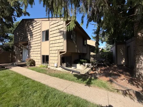 800 Oregon Trail Roselle IL 60172