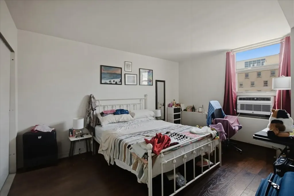 3950 North Lake Shore Drive Chicago IL 60613