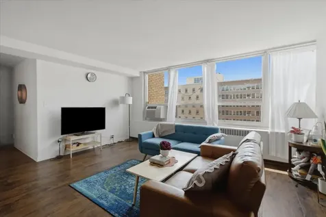 3950 North Lake Shore Drive Chicago IL 60613
