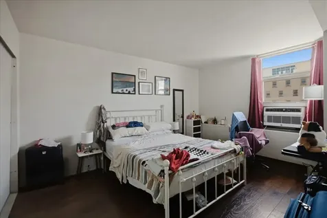 3950 North Lake Shore Drive Chicago IL 60613
