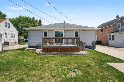 18316 Sherman Street Lansing IL 60438