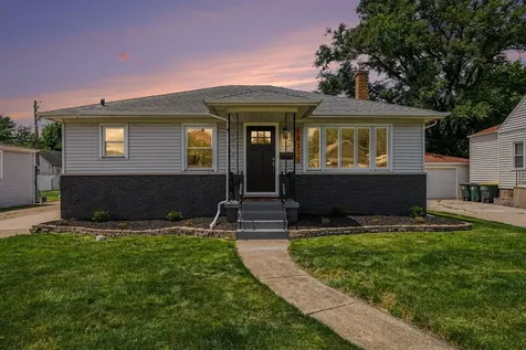 18316 Sherman Street Lansing IL 60438
