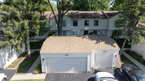 1525 Yale Court Elk Grove Village IL 60007