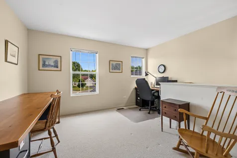 2312 West Cascade Circle Round Lake IL 60073