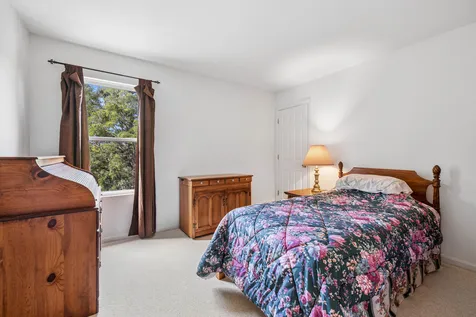 2312 West Cascade Circle Round Lake IL 60073
