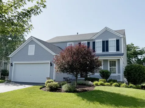 2312 West Cascade Circle Round Lake IL 60073