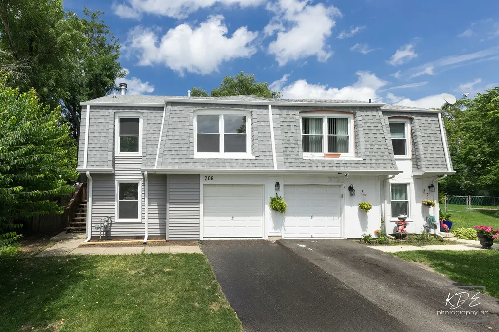 208 Granada Court Bolingbrook IL 60440
