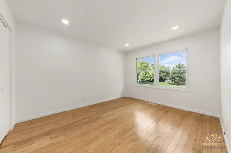 208 Granada Court Bolingbrook IL 60440