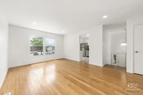 208 Granada Court Bolingbrook IL 60440
