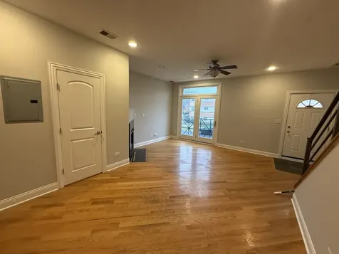 7016 West Medill Avenue Chicago IL 60707