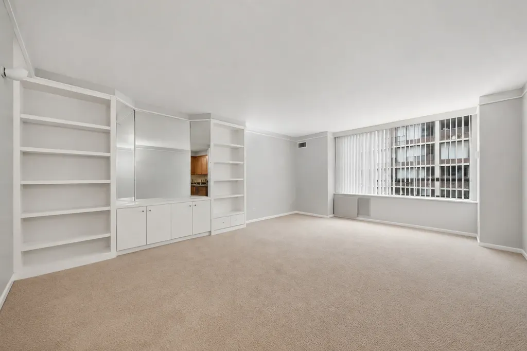 233 East Erie Street Chicago IL 60611