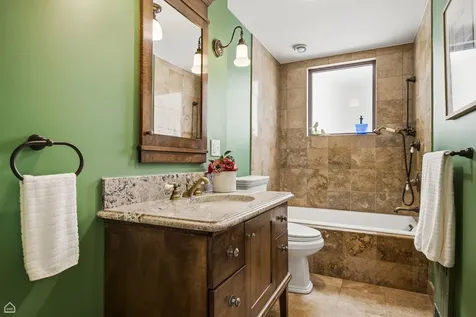1427 West Huron Street Chicago IL 60642