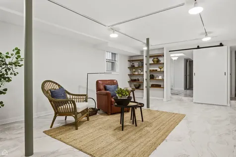 1427 West Huron Street Chicago IL 60642