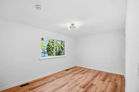 47 West King Henry Court Palatine IL 60067