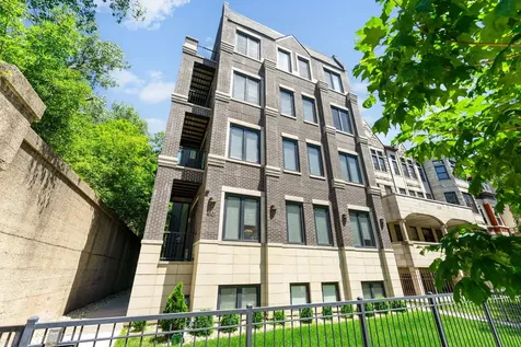 4101 South Drexel Avenue Chicago IL 60653