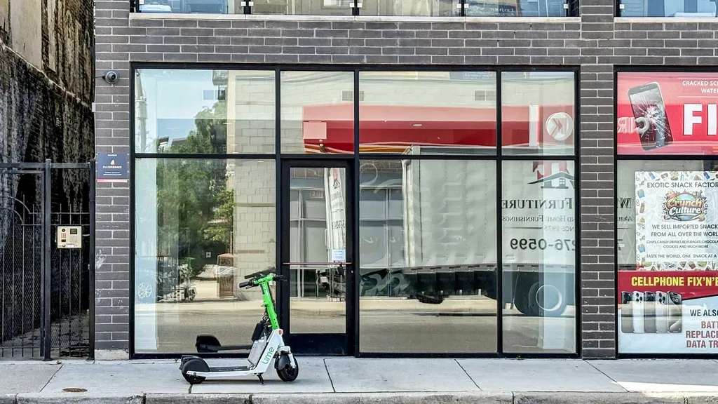 2351 West North Avenue Chicago IL 60647