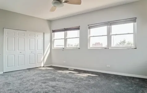 916 North Elizabeth Street Chicago IL 60642