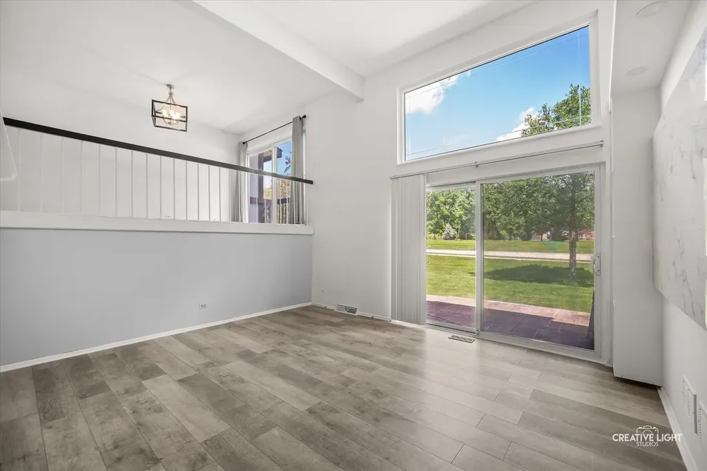 772 Circle Drive Roselle IL 60172