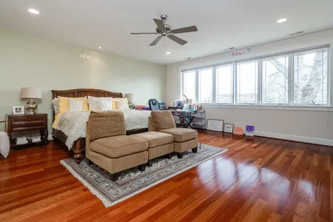 1725 North Troy Street Chicago IL 60647