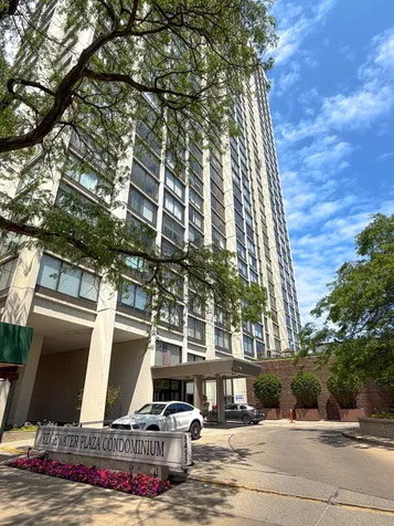 5455 North Sheridan Road Chicago IL 60640