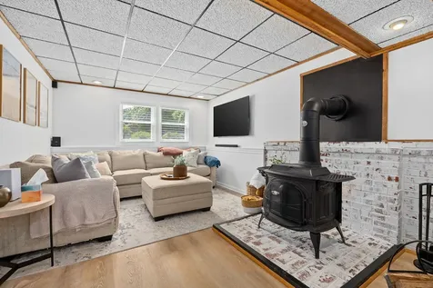 2434 Oakdale Court Aurora IL 60504
