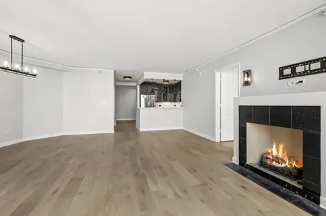 420 East Waterside Drive Chicago IL 60601