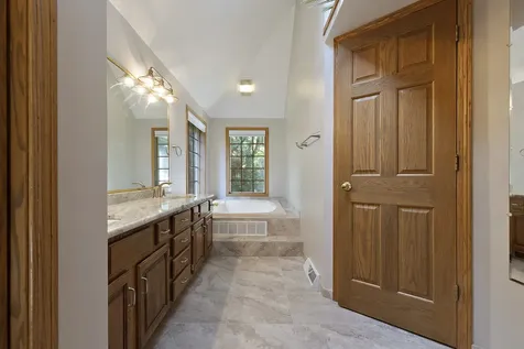 11705 Braemar Circle Belvidere IL 61008