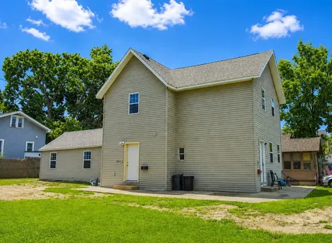 301 4TH Avenue Rock Falls IL 61071