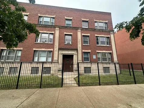 4354 West Washington Boulevard Chicago IL 60624
