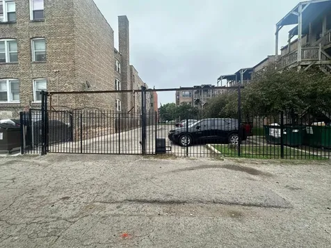 4354 West Washington Boulevard Chicago IL 60624