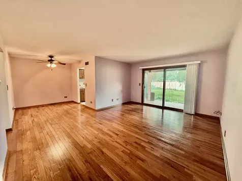 650 Waverly Drive Elgin IL 60120