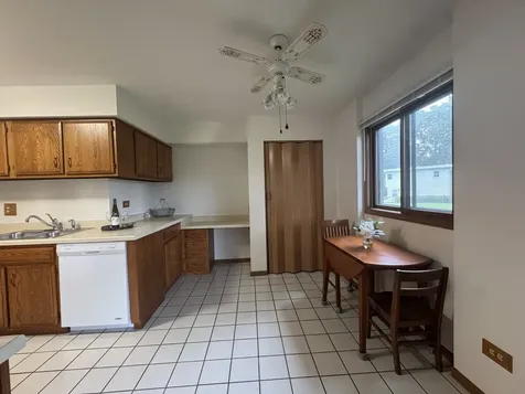 650 Waverly Drive Elgin IL 60120