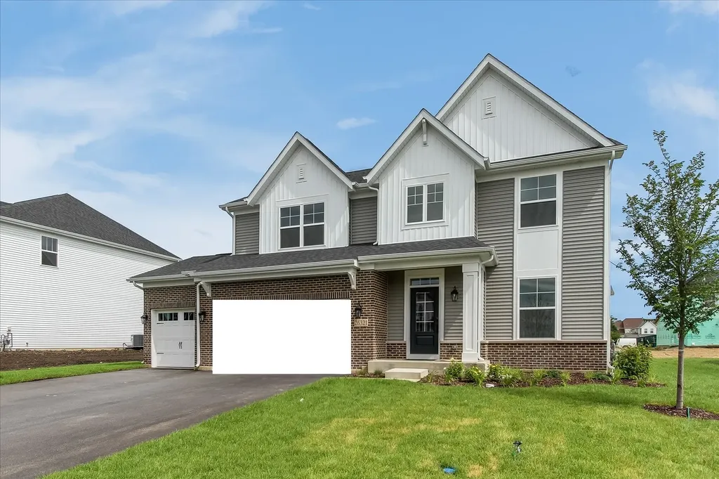 26321 West Sablewood Circle Plainfield IL 60585