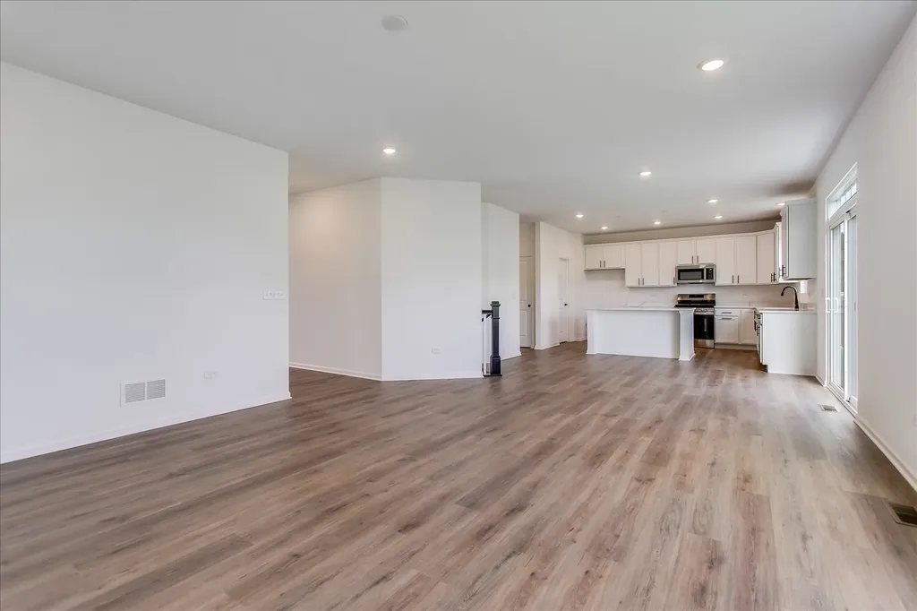 26321 West Sablewood Circle Plainfield IL 60585