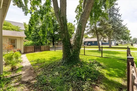 211 East Lincoln Street Bloomington IL 61701