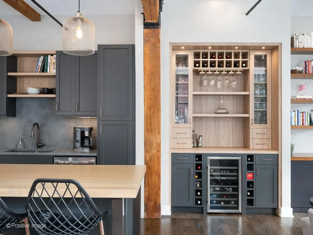 1101 West Armitage Avenue Chicago IL 60614