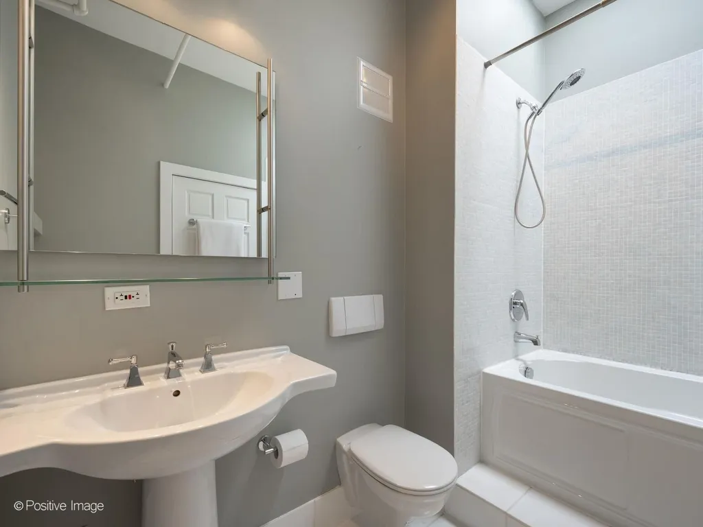 1101 West Armitage Avenue Chicago IL 60614