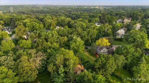 14 Lake Shore Drive Oakwood Hills IL 60013