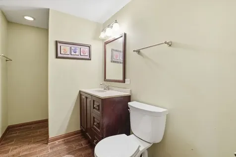 5733 West 97th Street Oak Lawn IL 60453